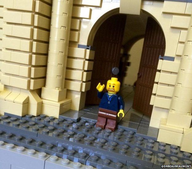 Oxford University professor makes Lego Hertford College - BBC News