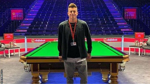 Stephan El Shaarawy stands by the table at Alexandra Palace