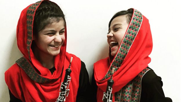 Rázós utat járt meg Afganisztán első női zenekara