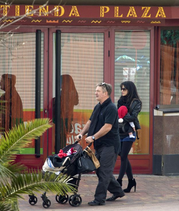 Hilaria Baldwin 'misrepresented' over 'fake' Spanish roots BBC News