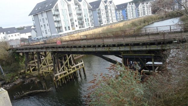 Bascule Bridge