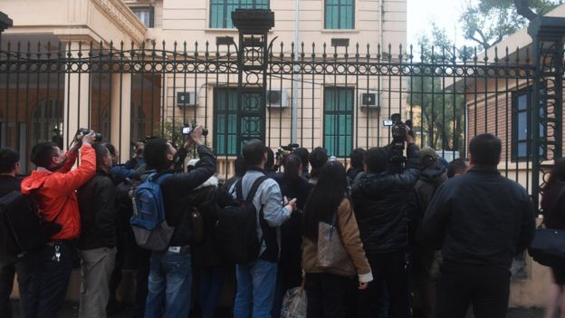 Các phóng viên tác nghiệp