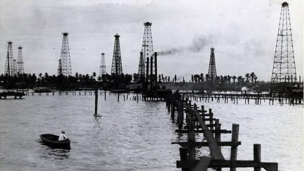 Torres petroleiras em Maracaibo