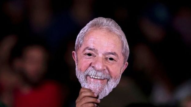 Máscara de Lula
