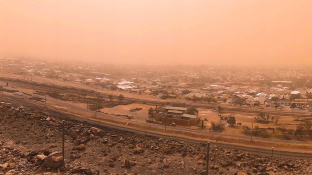 A view of the dust storm in Broken Hill