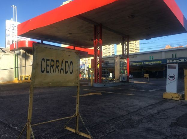 Gasolinera cerrada. (Foto: Gustavo Ocando Alex)