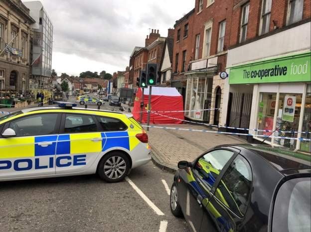 Forensic tent and police cordon outside the Co-op in Ashby-de-la-Zouch