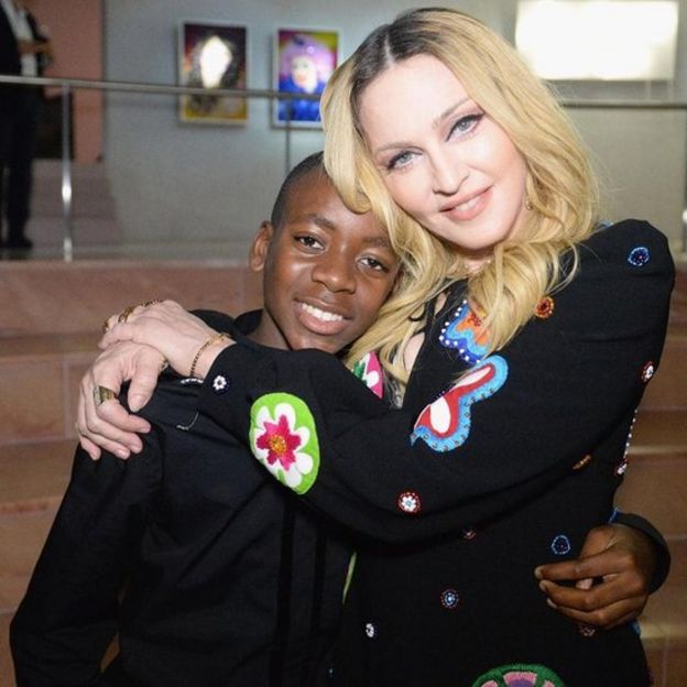 Madonna prend une surprenante décision pour son fils