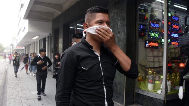 مقام ها از مردم خواسته اند ماسک بزنند