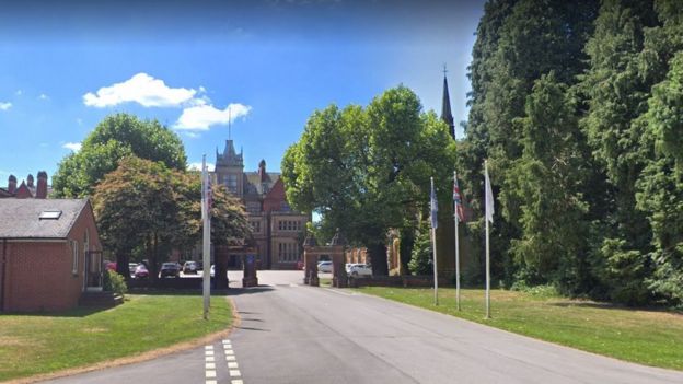 wokingham-private-school-teacher-jailed-for-abusing-pupils-bbc-news