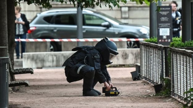 An explosives expert at work in Lyon, 24 May