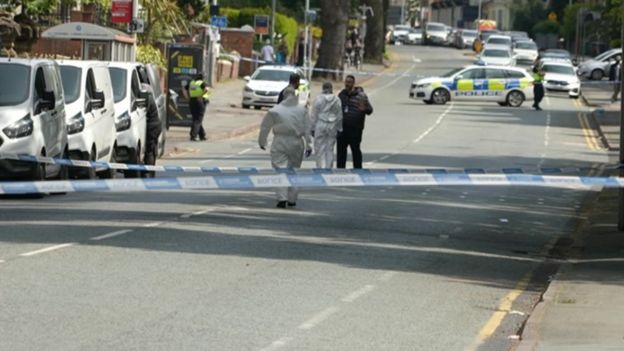 Wolverhampton police hunt murder suspect as two arrested - BBC News