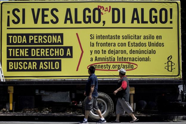 Mensaje de Amnistía Internacional en apoyo a aquellos que buscan asilo.