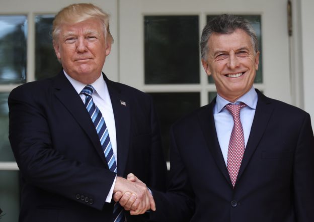 Donald Trump a Mauricio Macri.