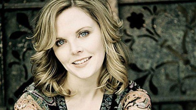 Elin Manahan-Thomas