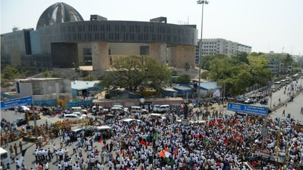 "மக்கள் வரிப்பணத்தை வீணாக்கும் விசாரணை கமிஷன்கள்"