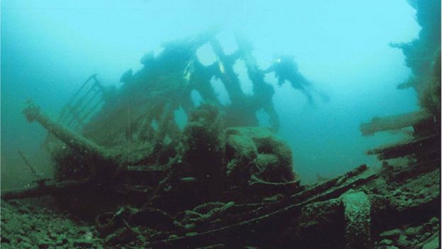 SS Laurentic bell sells for £12,000 - BBC News