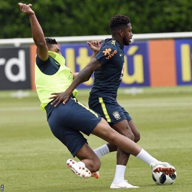 Fred alipata jeraha kutokana na makabiliano na kiungo wa kati wa Brazil Casemiro