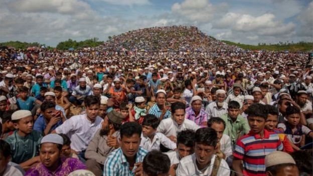 নির্যাতনের কারণে মিয়ানমার থেকে পালিয়ে এগারো লাখের বেশি রোহিঙ্গা বাংলাদেশে আশ্রয় নিয়েছে