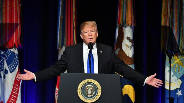 Дональд Трамп представляет "Обзор политики в области противоракетной обороны" в Пентагоне