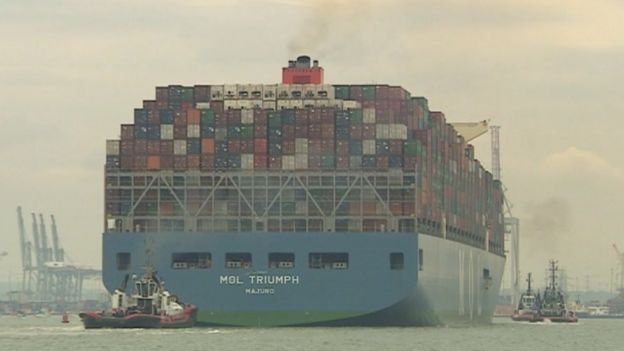 The stern of MOL Triumph as it sails into Southampton