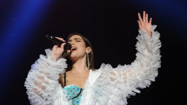 Dua Lipa speaks out about sexism in the music industry - BBC News