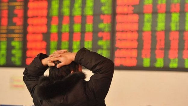 கொரோனா வைரஸ் எதிரொலி: சீன பங்குச்சந்தைகள் கடும் சரிவு