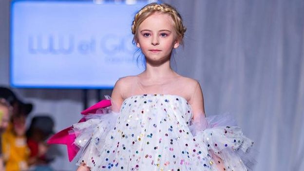 Daisy-May Demetre: Model, 9, Appears In Paris Fashion Week - BBC News