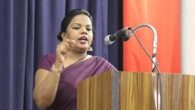 ஷாலின் மரியா லாரன்ஸ்