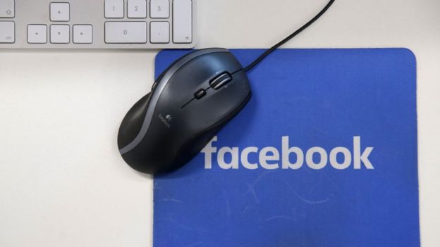 Mousepad do Facebook