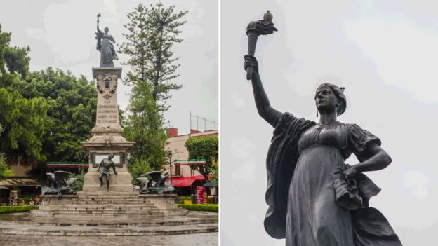 Monumento en la Plaza de la Corregidora, en el el centro histórico de Querétaro.