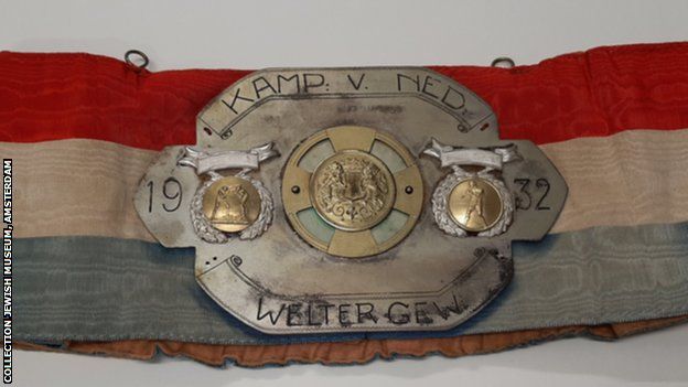 Ben Bril's champion belt from 1932