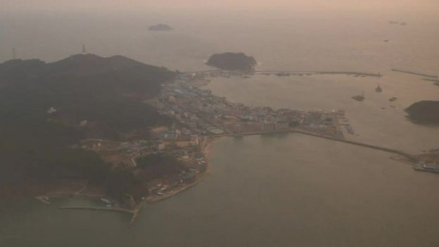 Imagen aérea de Corea del Sur, con el aire contaminado