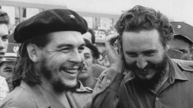 Ernesto Guevara y Fidel Castro