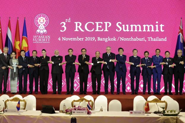 Lãnh đạo các quốc gia tham gia RCEP tại Hội nghị thượng đỉnh RCEP lần thứ 3 vừa diễn ra ở Bangkok.