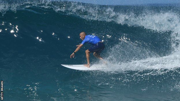 Kelly Slater at Pipe Masters in 2017