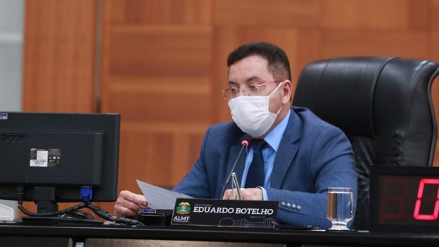 Eduardo Botelho durante sessão na Assembleia de Mato Grosso no início de julho, dias antes de ser diagnosticado com a covid-19