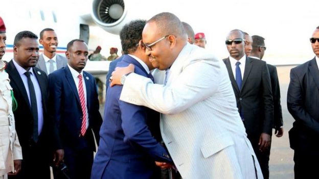 Madxweyne Deni oo soo dhaweynaya Madaxweyne Farmaajo