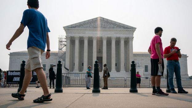 Us Supreme Court Rules Website Designer Can Refuse To Serve Same Sex Couples Bbc News