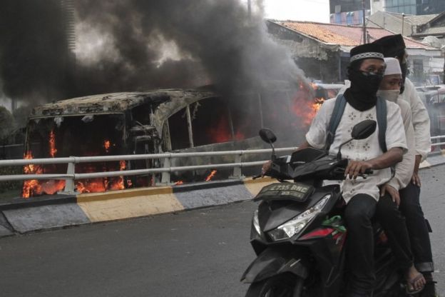 Demo 21-22 Mei
