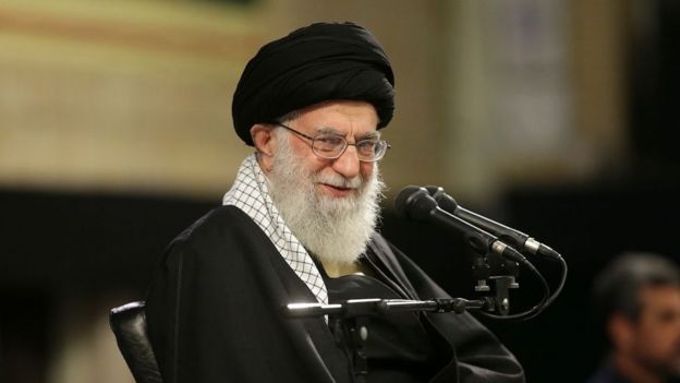 سیاست‌های کلان خارجی را آیت‎الله خامنه‎ای تعیین می‌کند