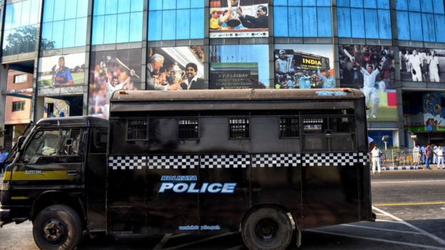 এই ইডেনের দেওয়াল থেকেই ইমরান খান-ওয়াসিম আক্রমদের ছবি সরানোর দাবি উঠেছে