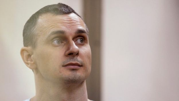 El cineasta ucraniano Oleg Sentsov había sido condenado en Rusia a 20 años de prisión.