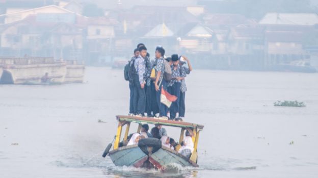 Kebakaran Hutan Dan Lahan: Kabut Asap Jambi Dan Palembang, Seberapa ...