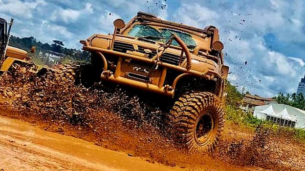 _108151832_offroad.jpg