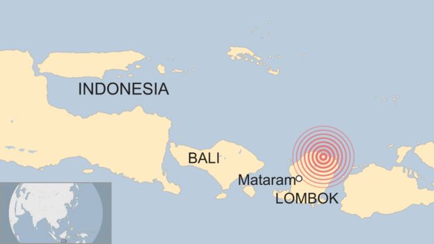 Mapa de Indonesia que muestra a Lombok, Bali y el epicentro del terremoto