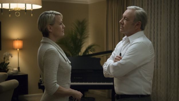 Kevin Spacey, House of Cards'ta beş sezon Frank Underwood karakterini canlandırdı.