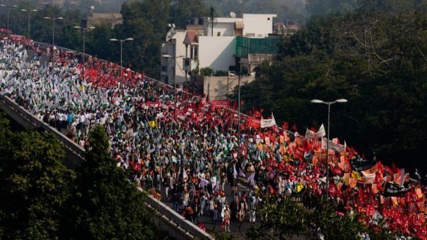 உலகின் வேகமாக வளர்ந்து வரும் நாடு என்ற பெயரை இழந்தது இந்தியா