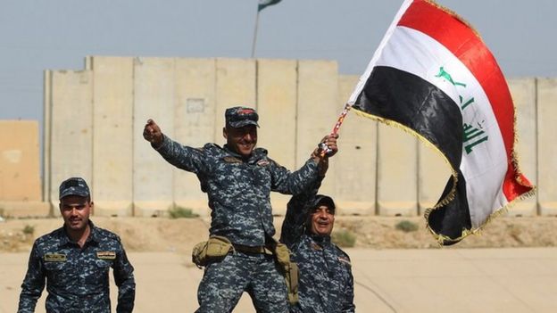 கடந்த செப்டம்பர் 25 அன்று நடந்த சுதந்திர வாக்கெடுப்பின் முடிவுகளை குர்திஷ் தலைவர்கள் நிராகரிக்க வேண்டும் என்று இராக் அரசு விரும்புகிறது