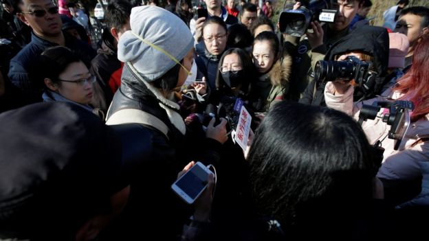中国媒体争相跟进事件